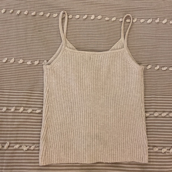 ✨5 for $15✨ American Eagle Knit Lace Up Top - Picture 9 of 10